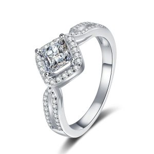 Best Selling Halo Moissanite Ring Retro Palace Style Versatile and Sparkling Band Perfect for Valentines Day Gift to Lover, Romantic Present, Anniversary Gift, Classic Jewelry, Luxury Ring, Moissanite Jewelry, Fine Craftsmanship, Statement Piece