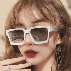 Vintage Y2K Fashion Glasses Protection, - Light Blocking Oversized Round Frame with Temples & Frame - Unisex Streetwear Hip-Hop Style for Men & Women, Clubbing, Cycling, Everyday Fashion - Trendy Retro Eyewear